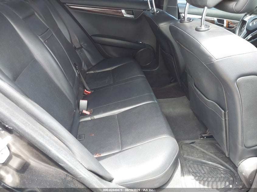 2012 Mercedes-Benz C 250 Luxury/Sport VIN: WDDGF4HB0CA681257 Lot: 42440475