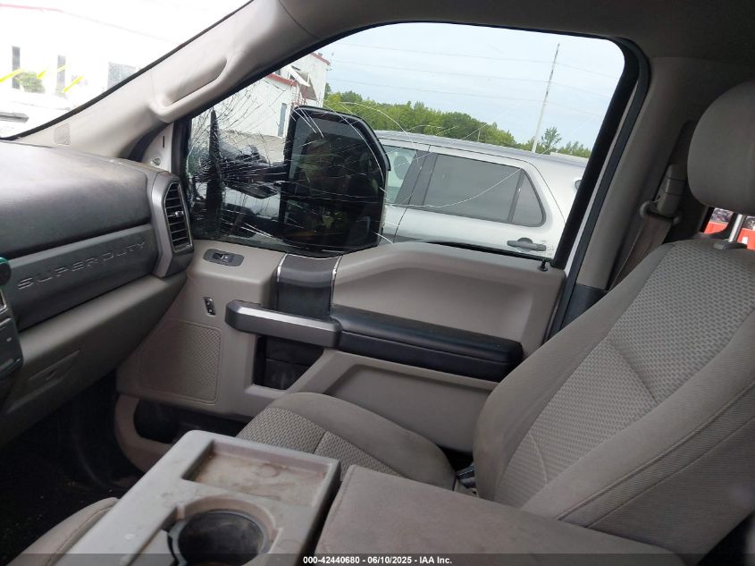 2018 Ford F350 King Ranch/Lariat/Limited/Platinum/Xl/Xlt VIN: 1FT8W3DT5JEC6012 Lot: 42440680