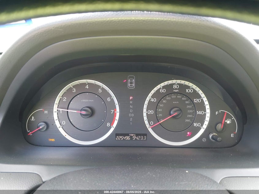 2009 HONDA ACCORD VIN: 1HGCP26329A026338