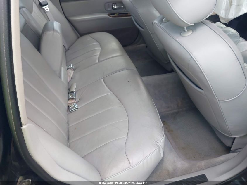 1997 Lincoln Town Car Executive VIN: 1LNLM81W5VY660428 Lot: 42440999