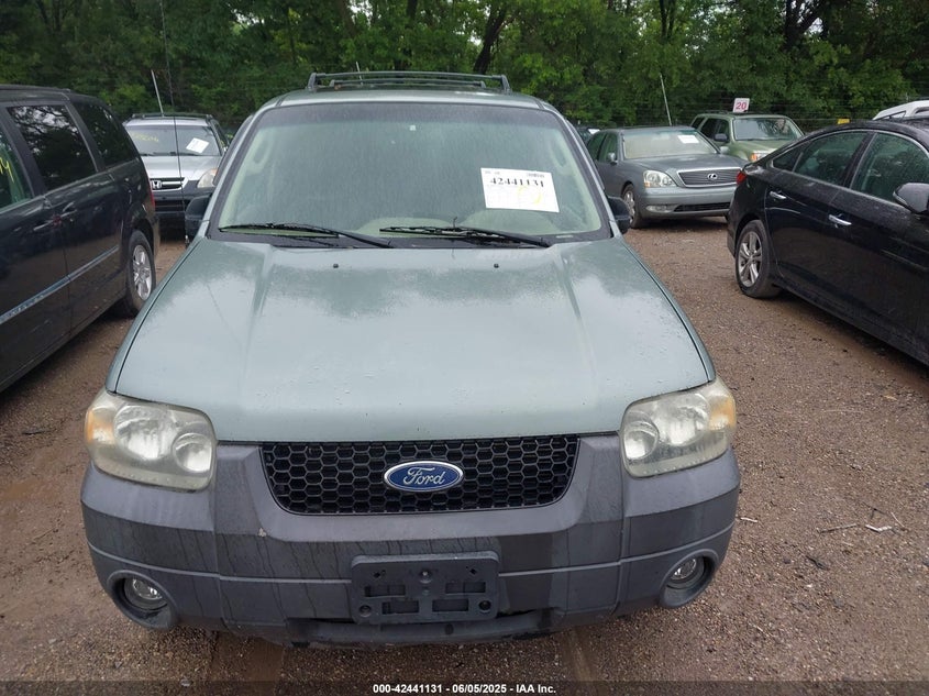 2006 FORD ESCAPE VIN: 1FMCU93156KC03968