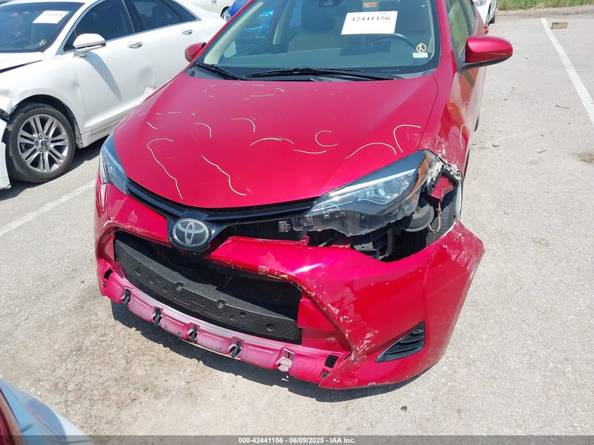 2018 TOYOTA COROLLA VIN: 5YFBURHE4JP847127