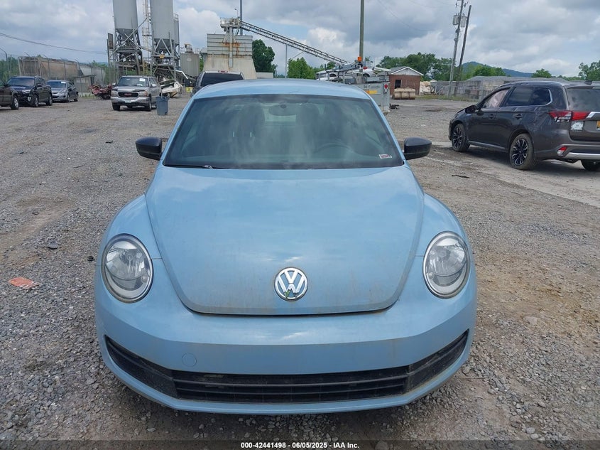 2015 VOLKSWAGEN BEETLE VIN: 3VWF17AT5FM611508