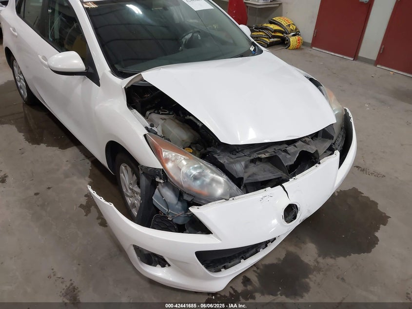2012 MAZDA MAZDA3 VIN: JM1BL1L88C1697536