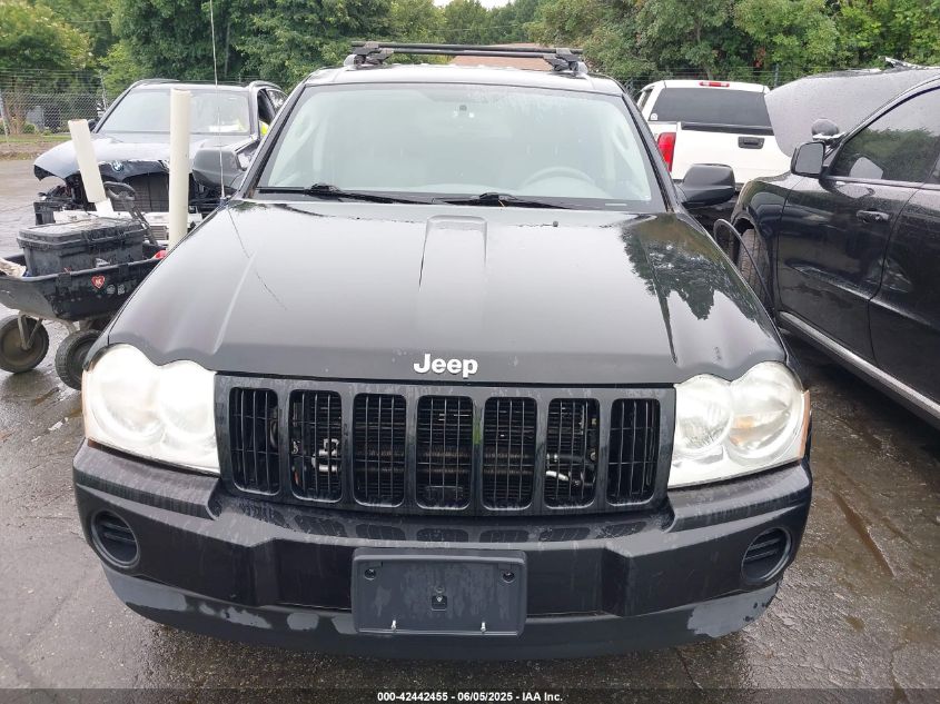 2005 Jeep Grand Cherokee Laredo VIN: 1J8GR48K55C601842 Lot: 42442455