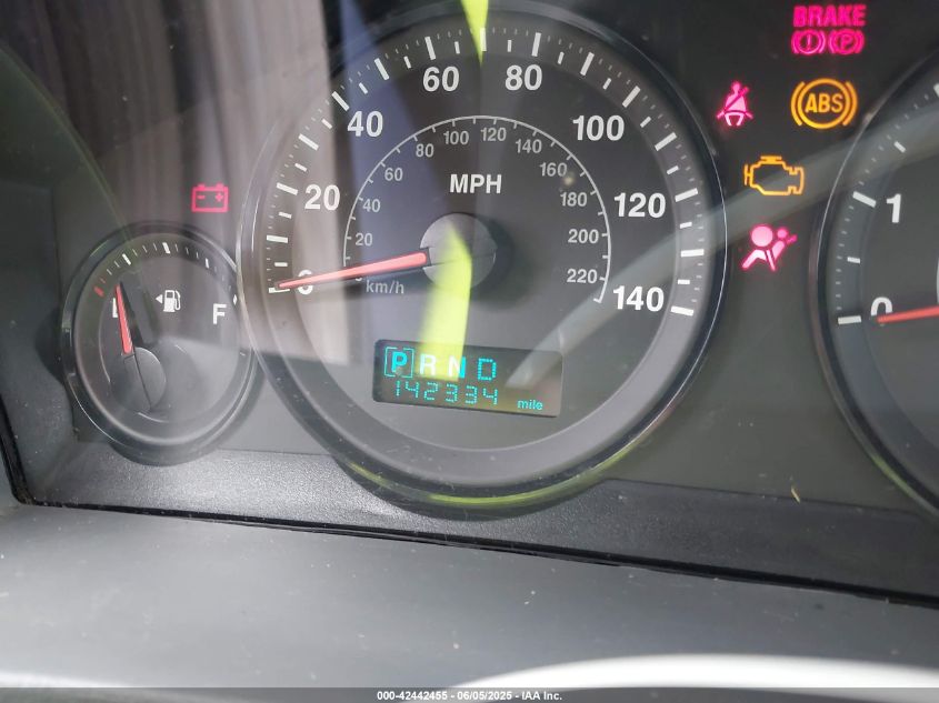 2005 Jeep Grand Cherokee Laredo VIN: 1J8GR48K55C601842 Lot: 42442455