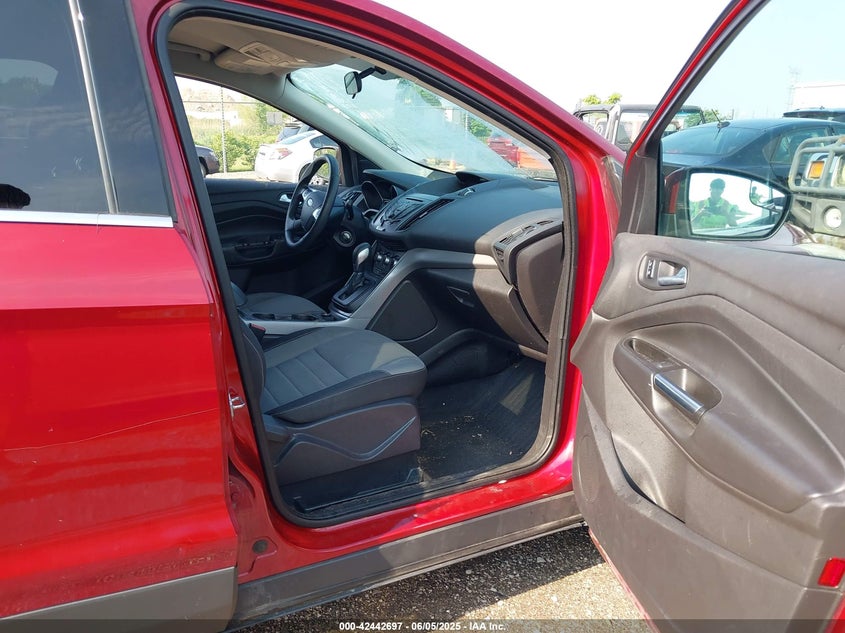 2015 FORD ESCAPE VIN: 1FMCU0G75FUA60857