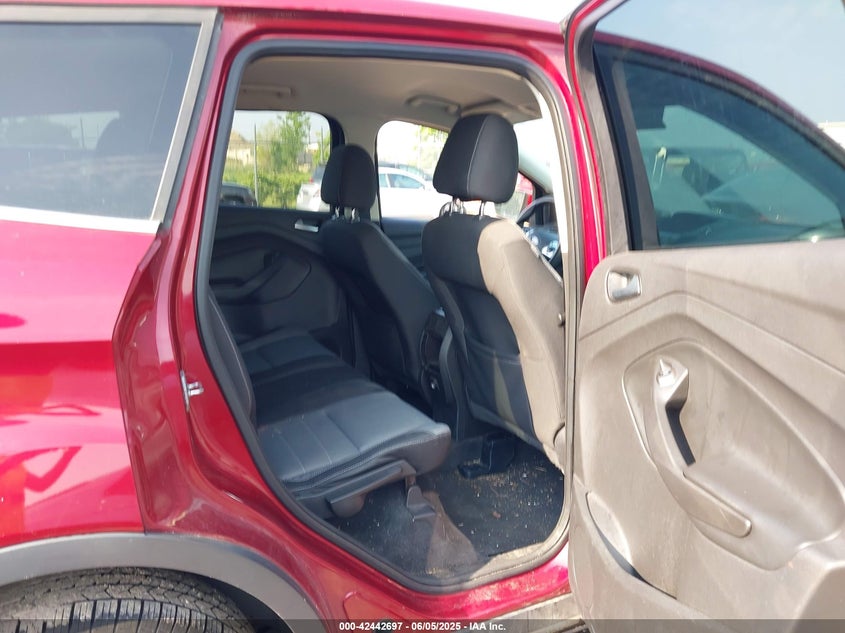 2015 FORD ESCAPE VIN: 1FMCU0G75FUA60857
