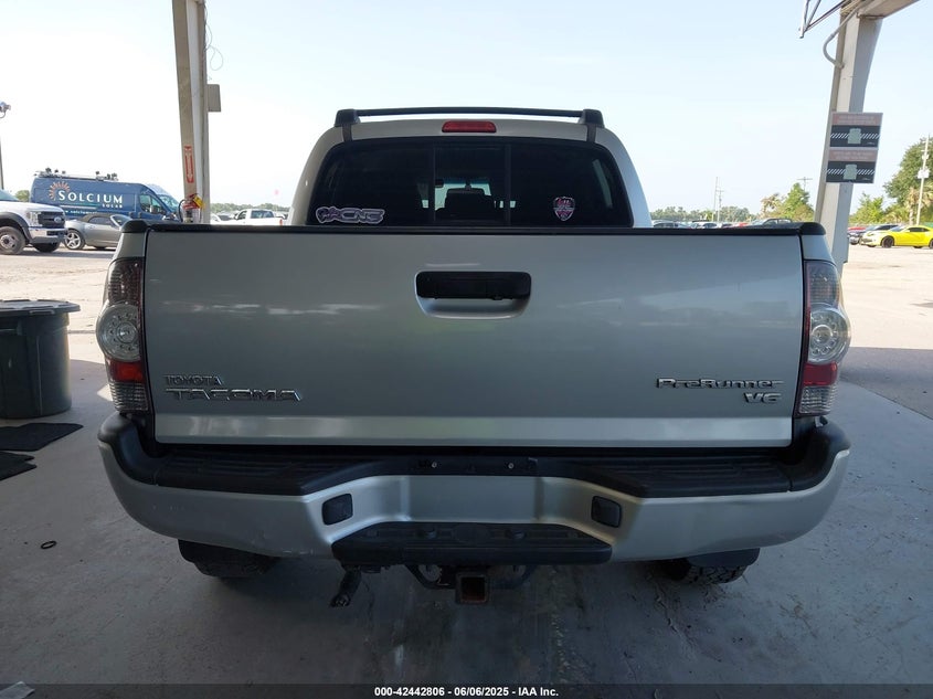 2011 Toyota Tacoma Prerunner V6 VIN: 5TFJU4GN6BX011127 Lot: 42442806