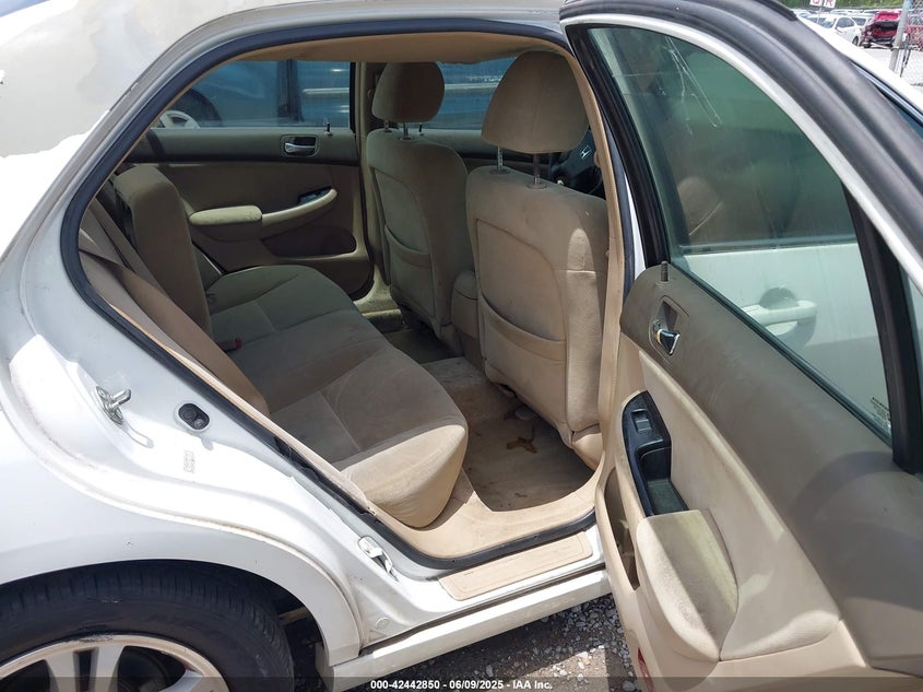 2006 HONDA ACCORD VIN: 1HGCM56356A116072