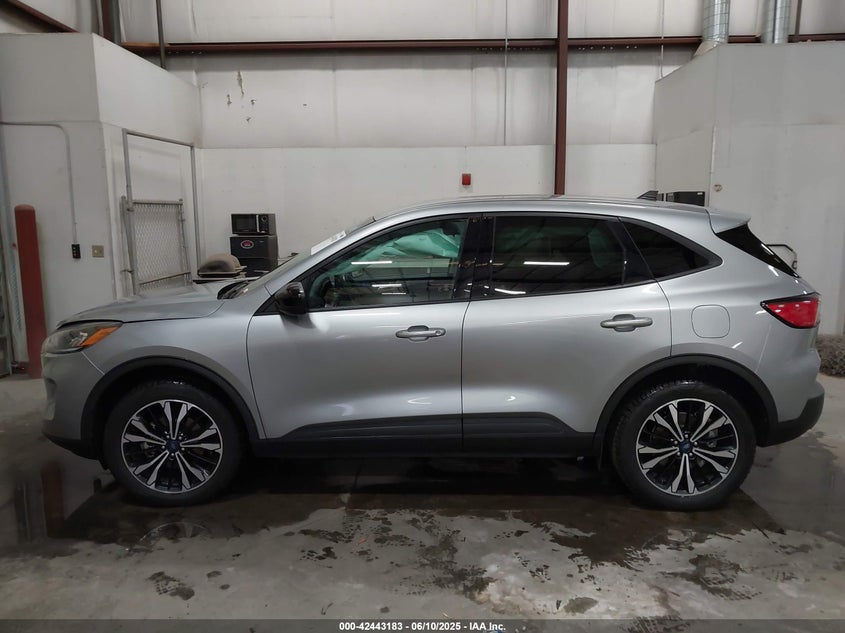 2021 FORD ESCAPE VIN: 1FMCU9G67MUA02760
