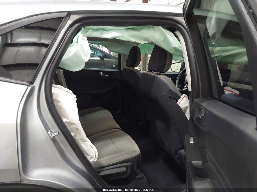 2021 FORD ESCAPE VIN: 1FMCU9G67MUA02760