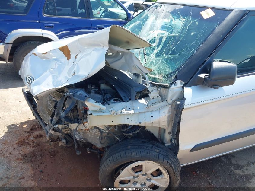 2011 Kia Soul VIN: KNDJT2A10B7714977 Lot: 42443214