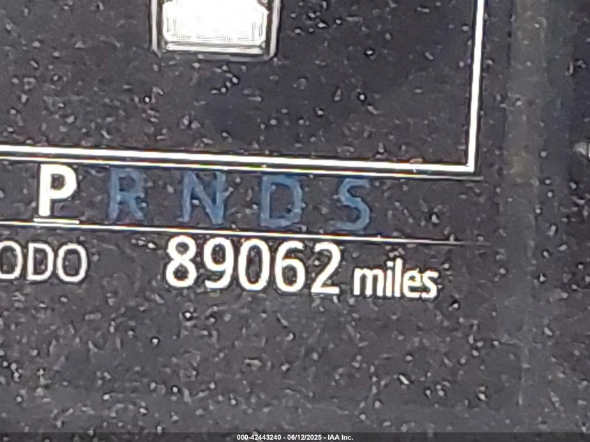 2018 TOYOTA TUNDRA SR5 5.7L V8 - 5TFDY5F16JX689493