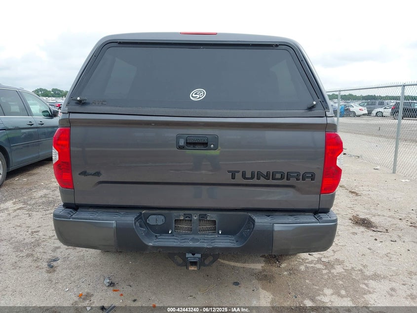 2018 TOYOTA TUNDRA SR5 5.7L V8 - 5TFDY5F16JX689493