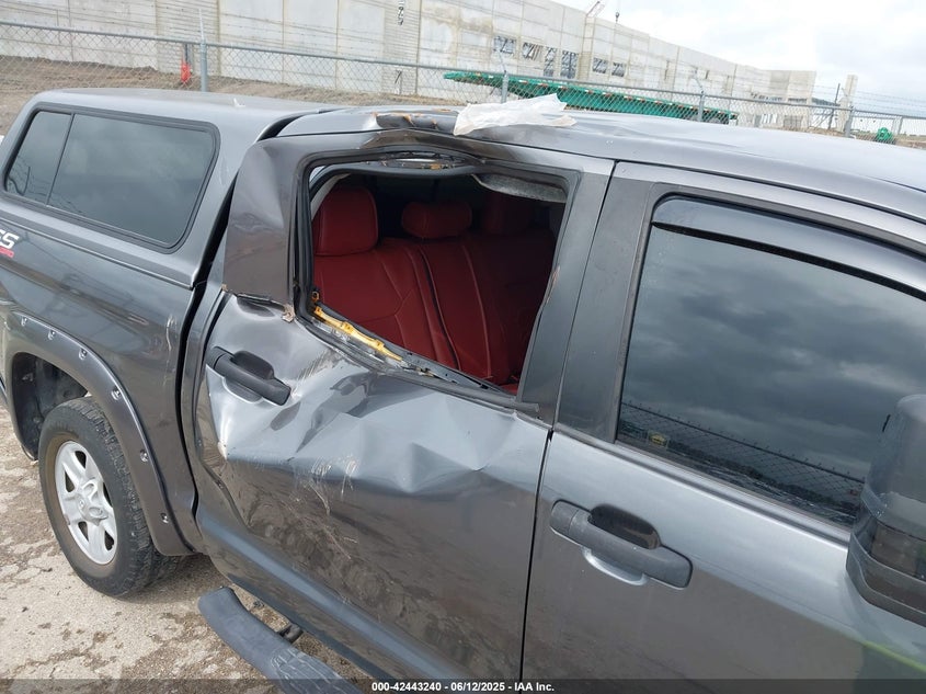 2018 TOYOTA TUNDRA SR5 5.7L V8 - 5TFDY5F16JX689493