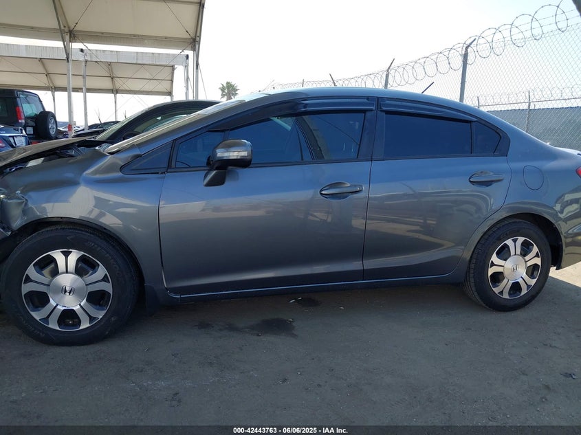 2013 HONDA CIVIC HYBRID VIN: 19XFB4F30DE002275