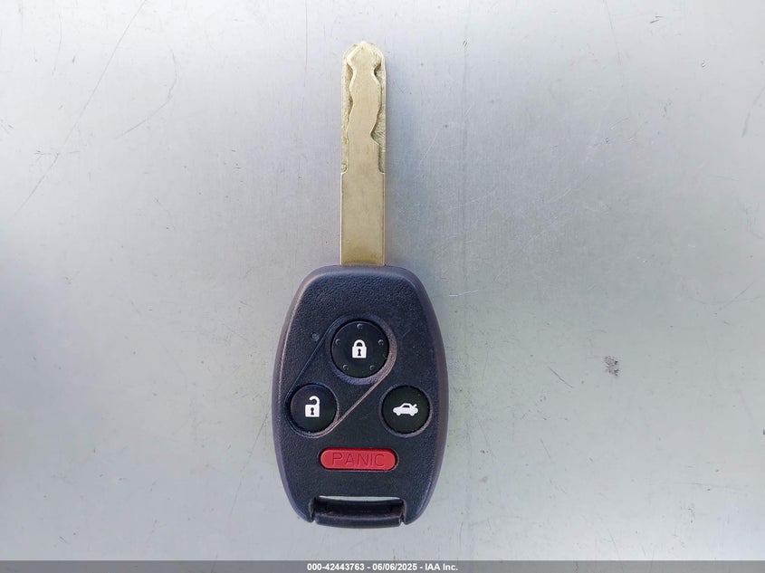 2013 HONDA CIVIC HYBRID VIN: 19XFB4F30DE002275