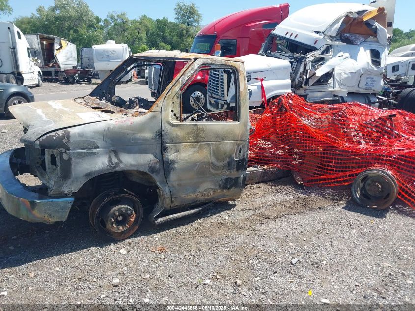 2022 Ford E-450 Cutaway VIN: 1FDXE4FN5NDC36942 Lot: 42443888