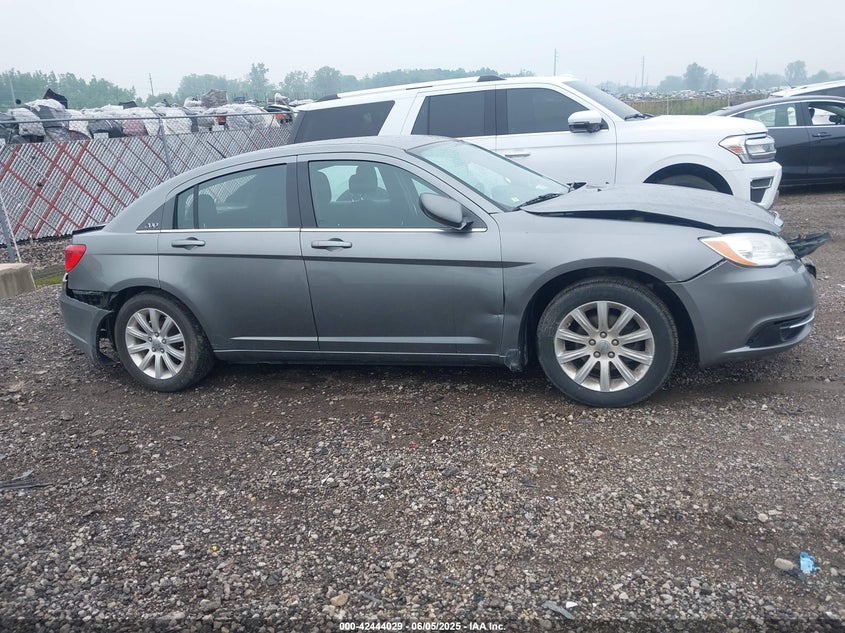 2012 CHRYSLER 200 VIN: 1C3CCBBB0CN131942
