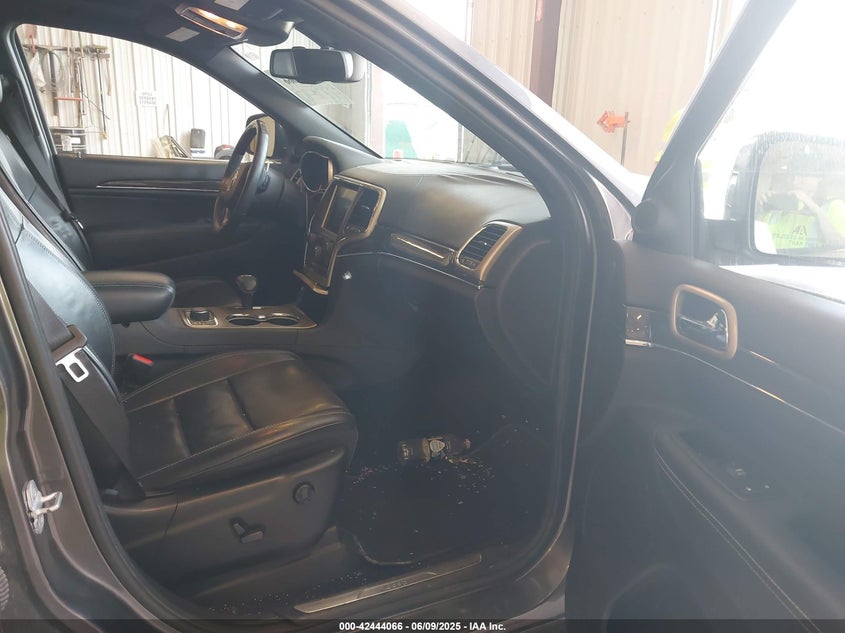 2014 JEEP GRAND CHEROKEE VIN: 1C4RJFCG7EC182317