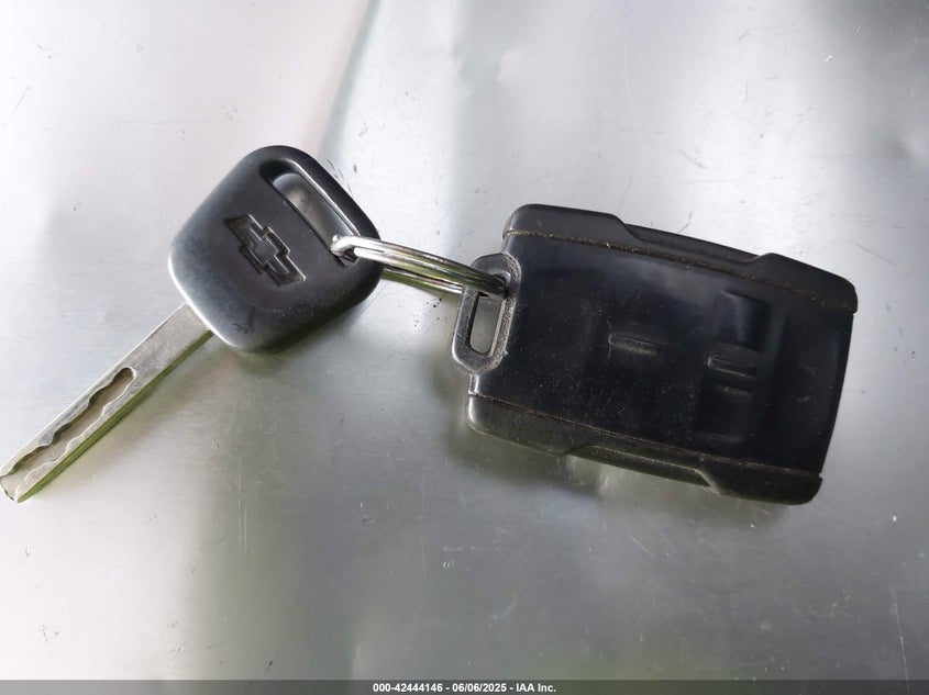 2014 CHEVROLET SILVERADO 1500 1LT - 1GCRCRECXEZ257028