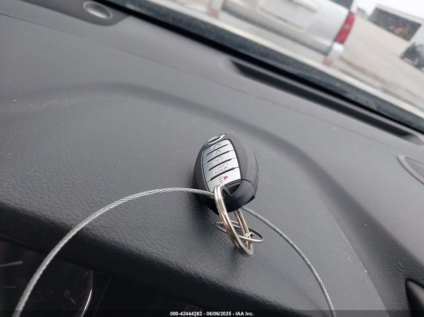 2017 NISSAN ROGUE SL - JN8AT2MV9HW275411