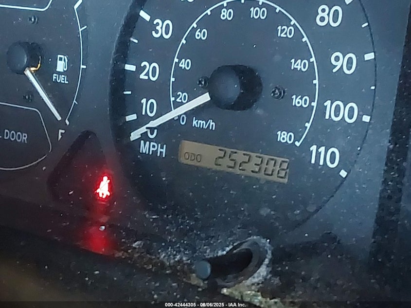 2001 Toyota Corolla Ce VIN: 1NXBR12E21Z517013 Lot: 42444305