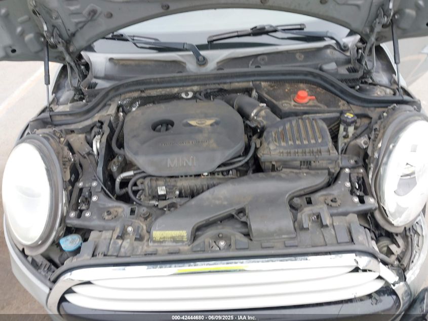 2015 Mini Hardtop Cooper VIN: WMWXS5C53FT827458 Lot: 42444680