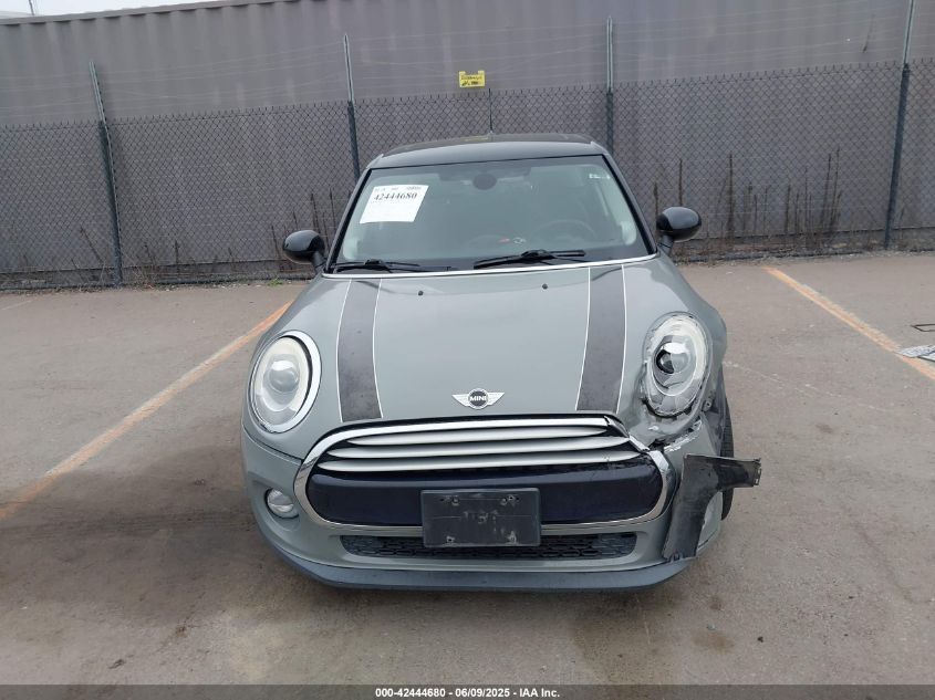 2015 Mini Hardtop Cooper VIN: WMWXS5C53FT827458 Lot: 42444680