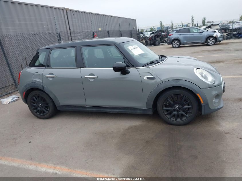 2015 Mini Hardtop Cooper VIN: WMWXS5C53FT827458 Lot: 42444680