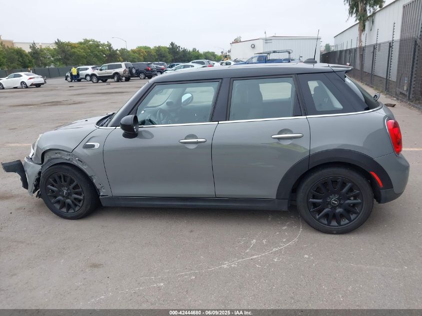 2015 Mini Hardtop Cooper VIN: WMWXS5C53FT827458 Lot: 42444680