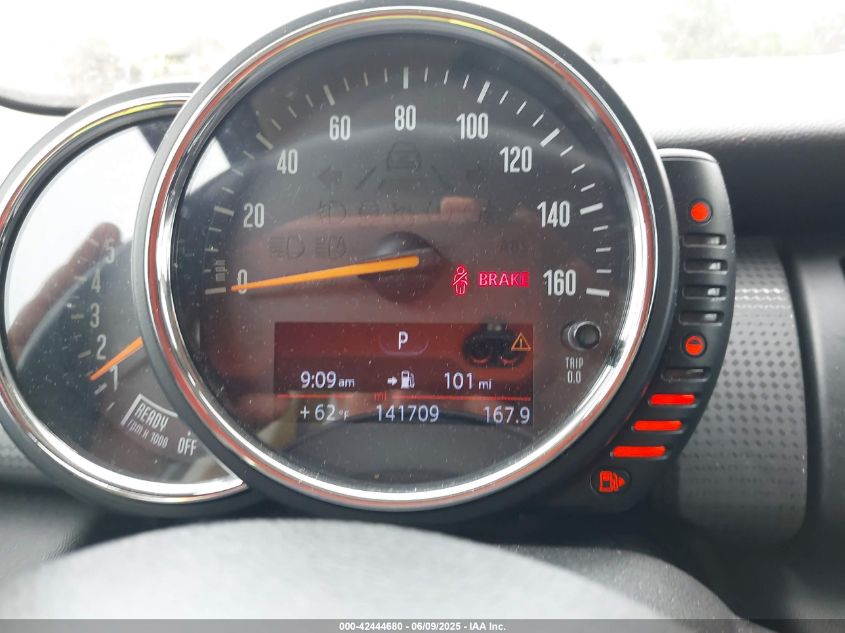 2015 Mini Hardtop Cooper VIN: WMWXS5C53FT827458 Lot: 42444680