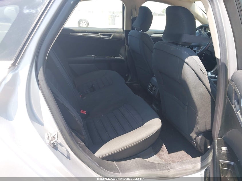 2017 FORD FUSION VIN: 3FA6P0HD5HR195575