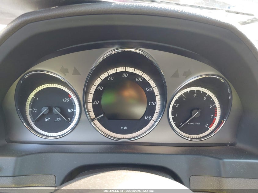 2010 MERCEDES-BENZ C 300 VIN: WDDGF5EB9AR102405