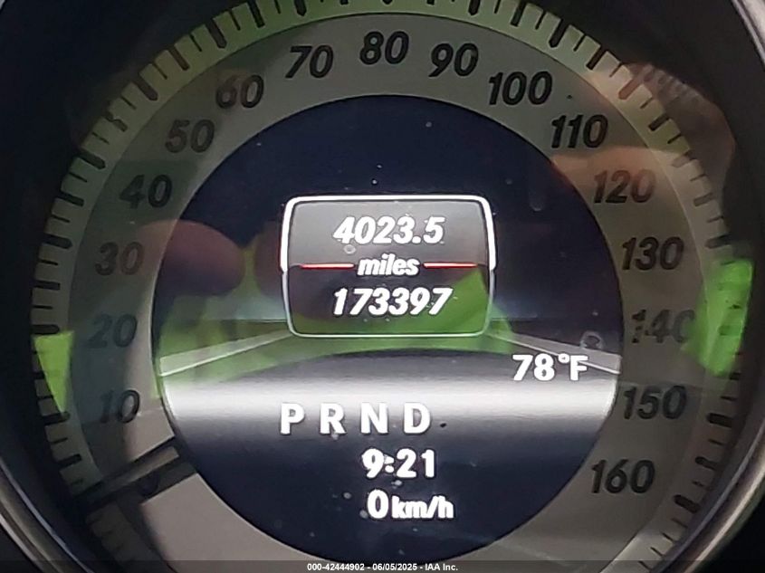 2013 Mercedes-Benz C 300 Luxury 4Matic/Sport 4Matic VIN: WDDGF8ABXDA797181 Lot: 42444902