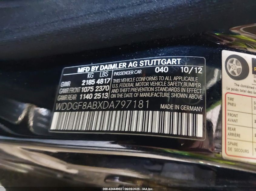 2013 Mercedes-Benz C 300 Luxury 4Matic/Sport 4Matic VIN: WDDGF8ABXDA797181 Lot: 42444902