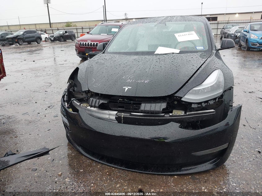 2022 Tesla Model 3 Performance Dual Motor All-Wheel Drive VIN: 5YJ3E1EC9NF354857 Lot: 42445406