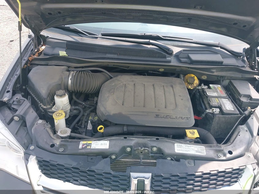 2019 DODGE GRAND CARAVAN SXT - 2C4RDGCG0KR695358