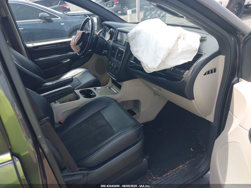 2019 DODGE GRAND CARAVAN SXT - 2C4RDGCG0KR695358