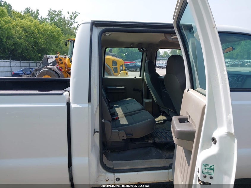 2009 Ford F-250 Fx4/King Ranch/Lariat/Xl/Xlt VIN: 1FTSW21569EA70762 Lot: 42445528