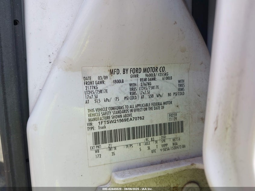 2009 Ford F-250 Fx4/King Ranch/Lariat/Xl/Xlt VIN: 1FTSW21569EA70762 Lot: 42445528