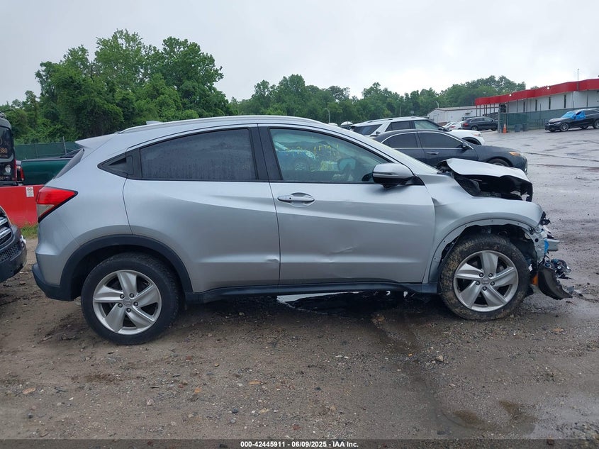 2019 HONDA HR-V VIN: 3CZRU6H59KM703671