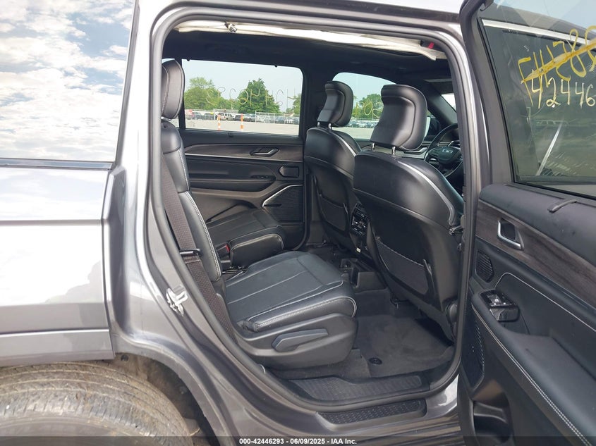 2021 JEEP GRAND CHEROKEE L OVERLAND 4X4 - 1C4RJKDGXM8190758