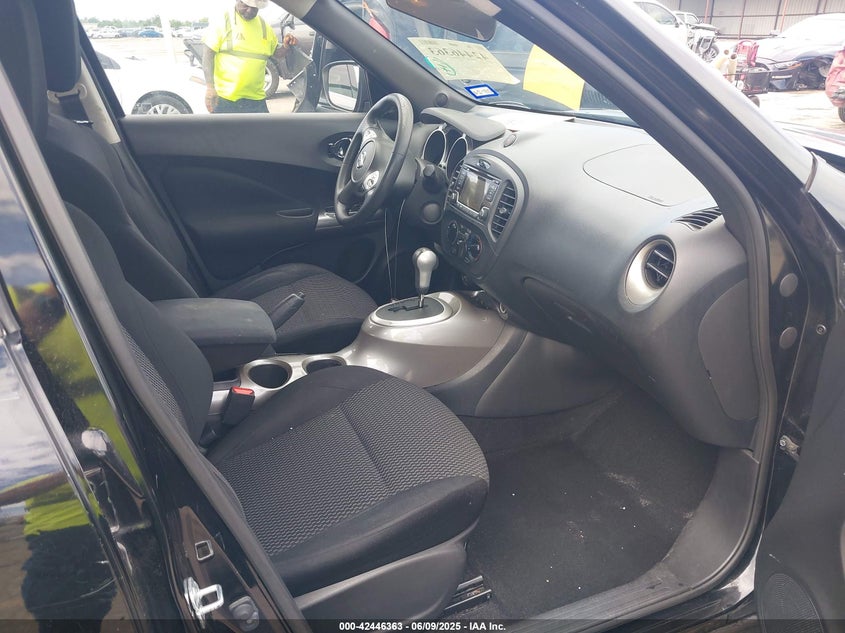 2015 NISSAN JUKE S JN8AF5MR3FT507253