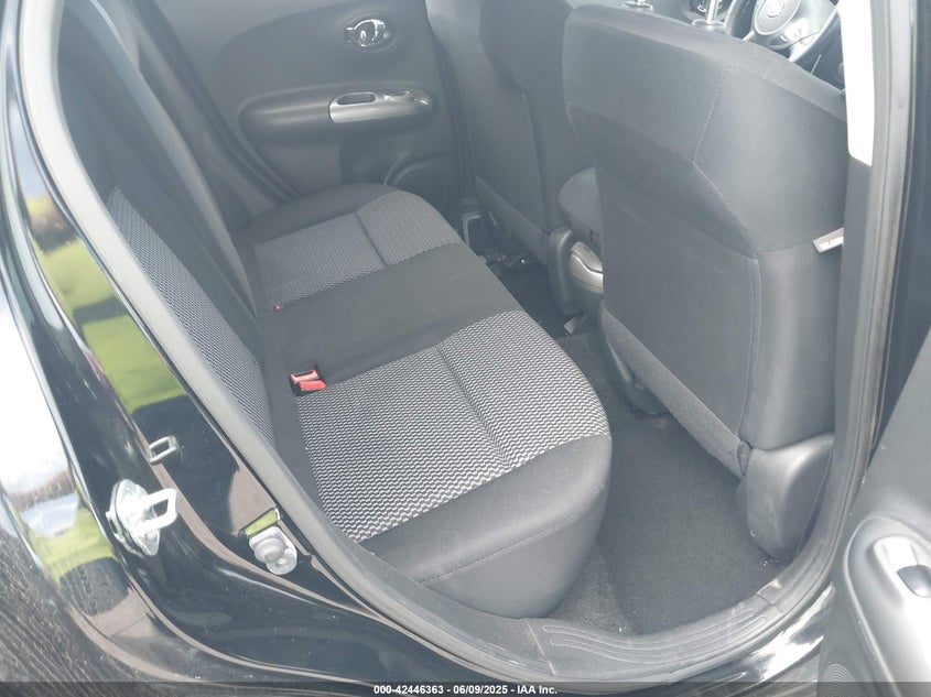2015 NISSAN JUKE S JN8AF5MR3FT507253