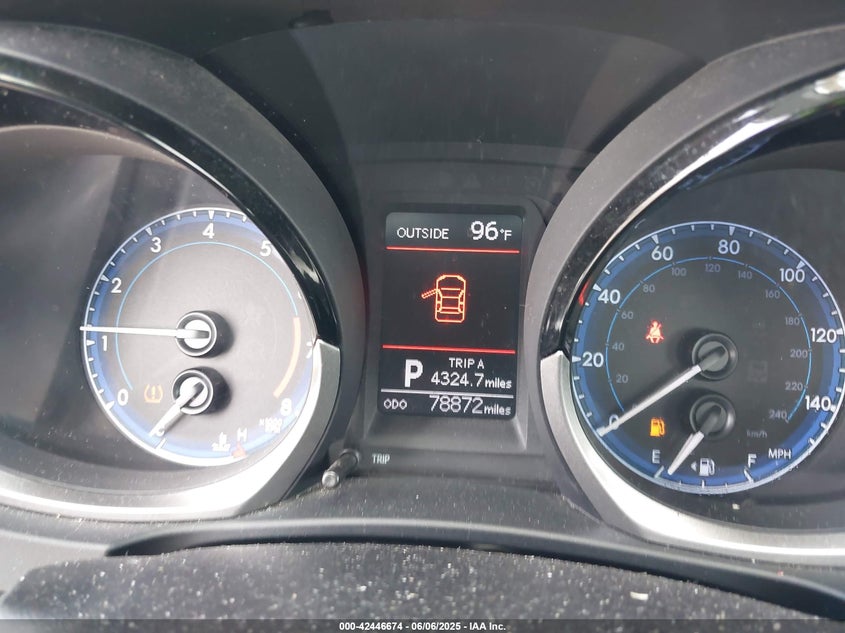 2015 Toyota Corolla VIN: 2C1BURHEXFC386118 Lot: 42446674