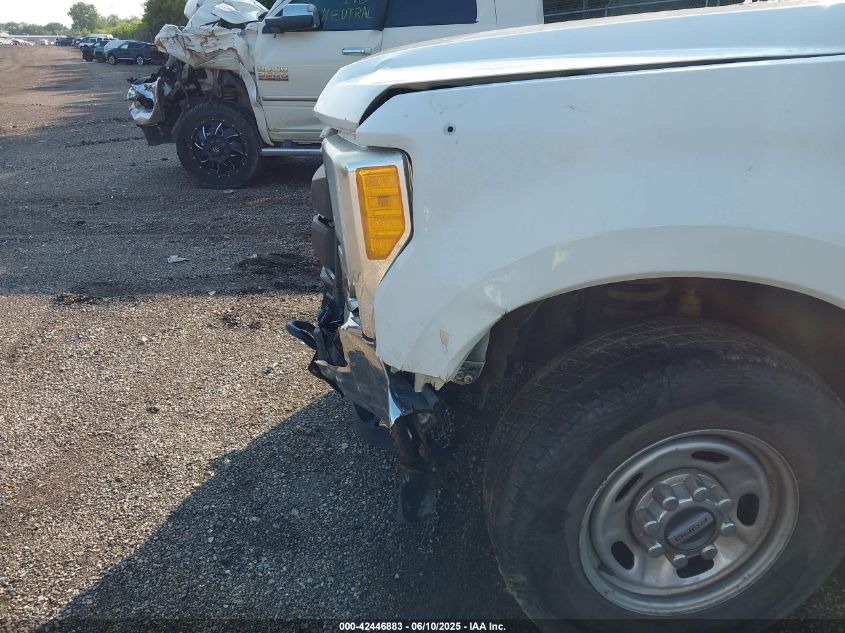 2017 Ford F-250 Xl VIN: 1FT7X2A65HED29767 Lot: 42446883