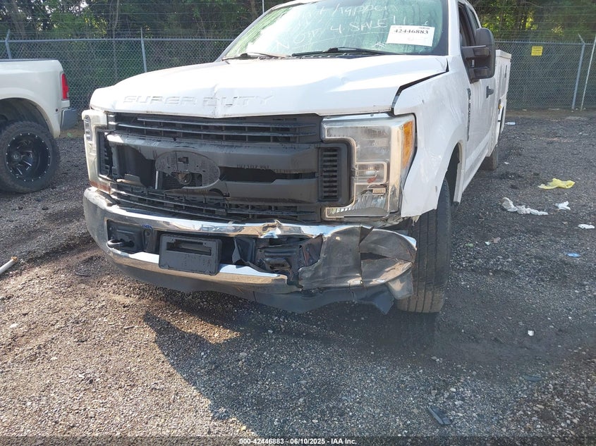 2017 Ford F-250 Xl VIN: 1FT7X2A65HED29767 Lot: 42446883