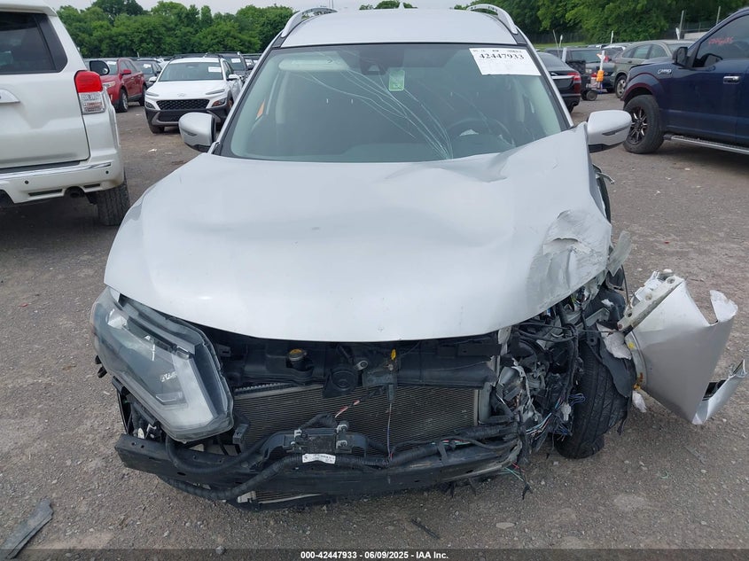 2020 Nissan Rogue Sv Intelligent Awd VIN: KNMAT2MV7LP537019 Lot: 42447933